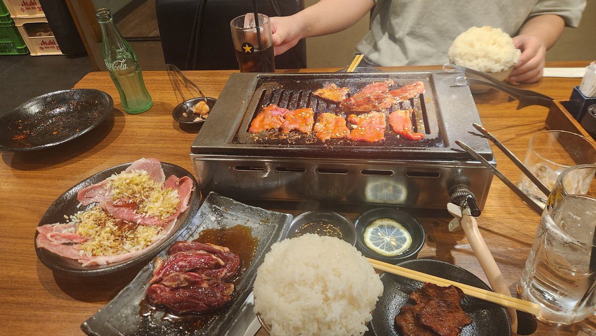 cat__79's tweet photo. ご飯おおすぎやろ https://t.co/sgA8Du7Xtm