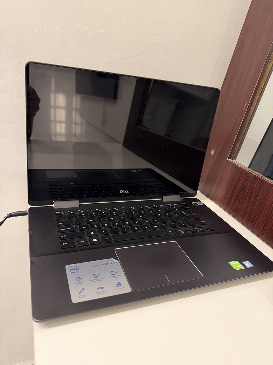 Dell Inspiron 15 7000 2-in-1, Core i7 Laptop (with fingerprint