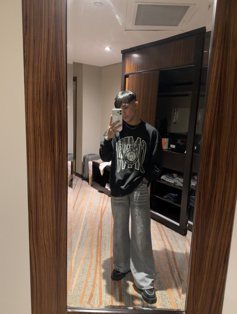FelixRuss57551's tweet photo. Available now📩📩📩 https://t.co/zYKVQUOPT5