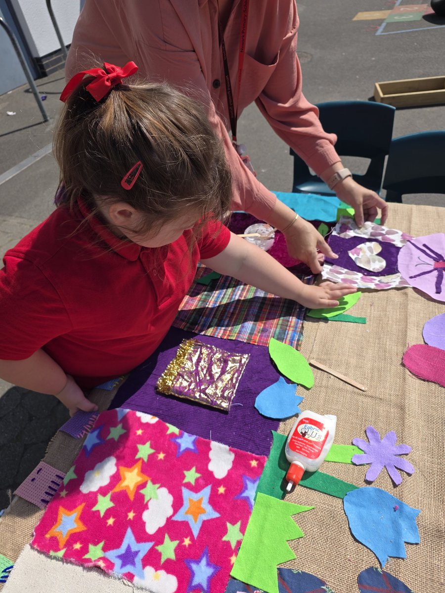 MrsLow98's tweet photo. Yesterday, we continued to work collaboratively with our friends from P1a @P1aNewarkPS on our creativity project. It is really coming together now! https://t.co/2wS4ijRpzX