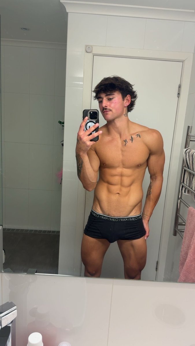 SirsModels's tweet photo. #fitness #model https://t.co/GMYZoNjmjP