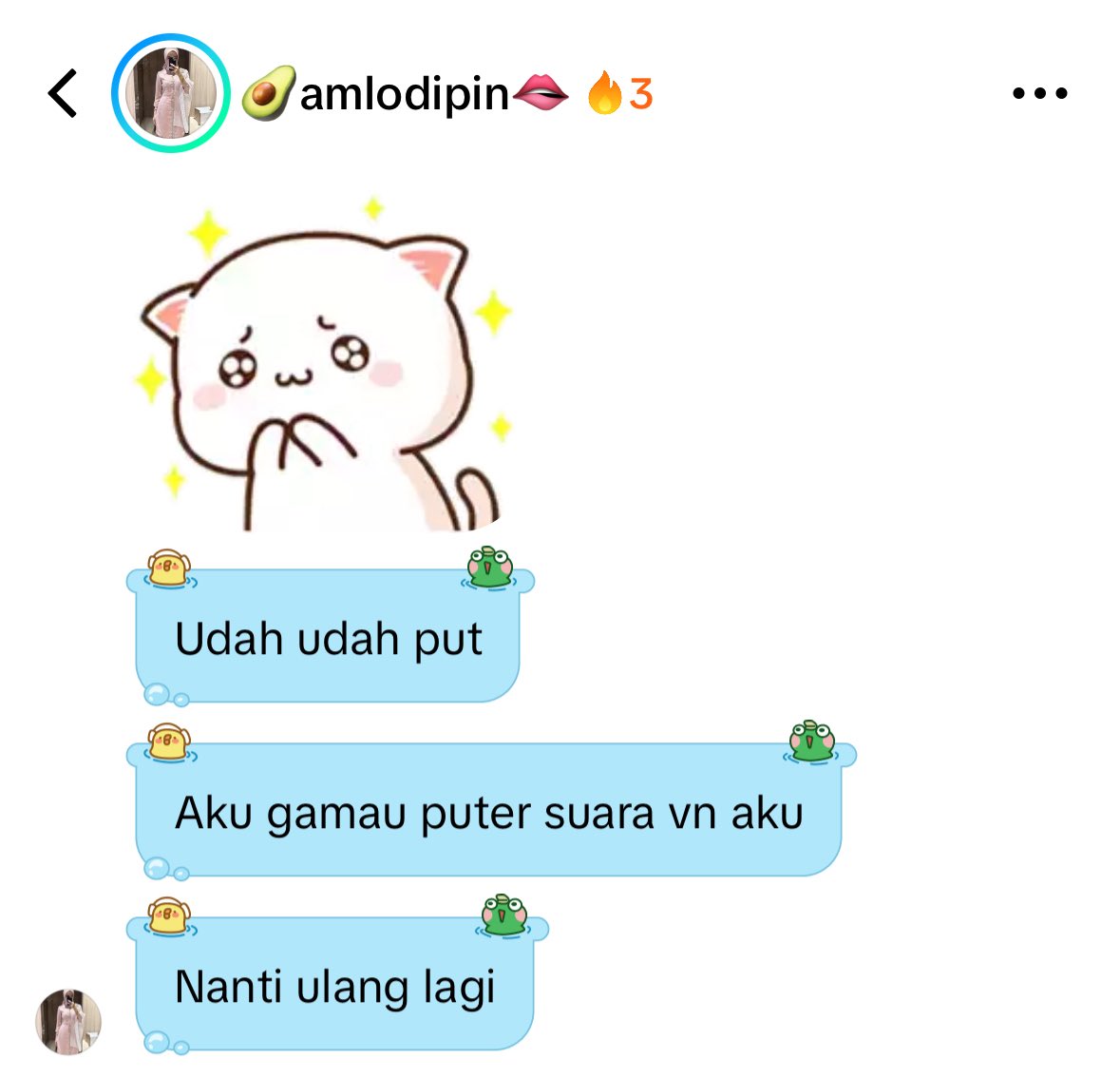 Putryanasuciara's tweet photo. MAACIWWWW KAK AMLOO! Vokalis paling perfectionis✨

Vn.. apus.. vn.. apus.. ngerasa suaranya kurang, padahal udh kerennn! Sampe akhirnya pasrah dan memilih ga nge review suara sendiri hahaa, isokeyyy udh baguss akakkk!!!😍🫶🏻 https://t.co/FEtUUqFFCg