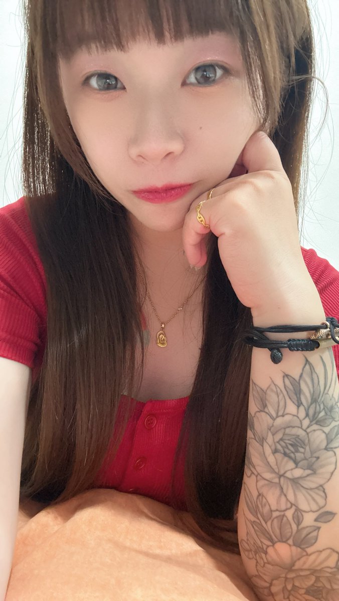 mn15511's tweet photo. 有刺青的女生第一印象真的會不好嗎 https://t.co/HtP32l6TB8