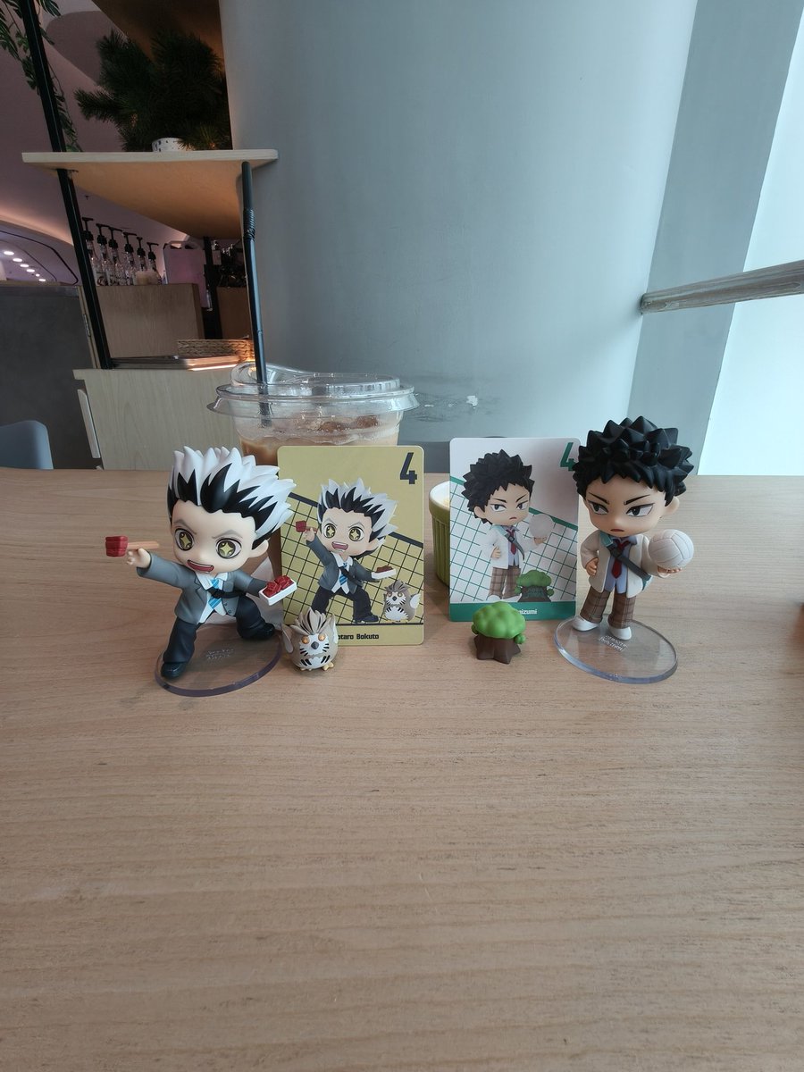 raindropmochi's tweet photo. TANGAN GWEJ WANGI

BUKA PERTAMA LANGSUNG DAPET BOKUTO 😭😭😭😭😭

Ini dapet no 4 dua-duanya gimana ini wkwkwkkw

Lucu banget bejirrrrrr😭😭😭😭 https://t.co/9PSvHLUtaC