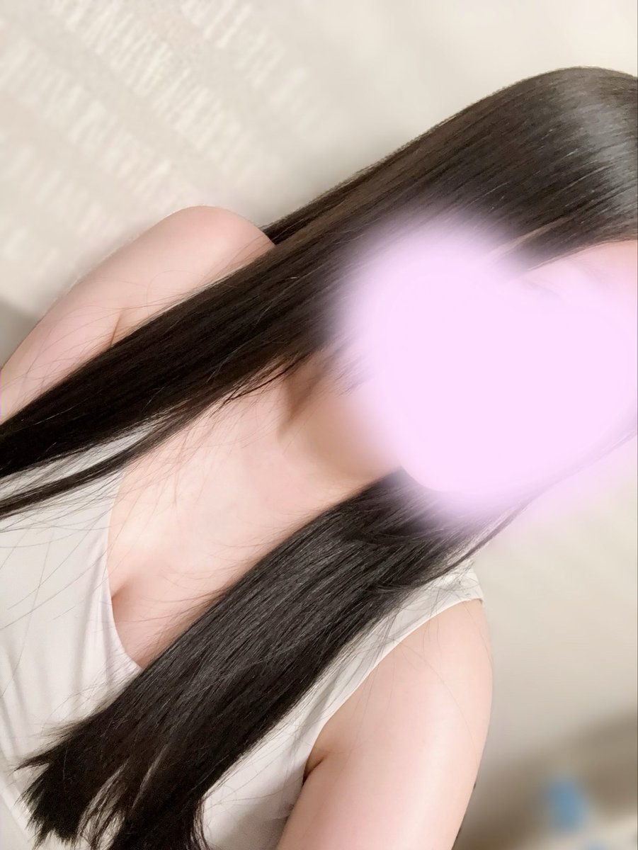 yuzufrozen's tweet photo. 髪の毛に課金をいたしました💸
長年のくせ毛悩みをお金で解決💪
うふふん

撮り方が下手くそで毛がとっ散らかってるのは見逃してください(゜∀。) https://t.co/XDawNNx4S2