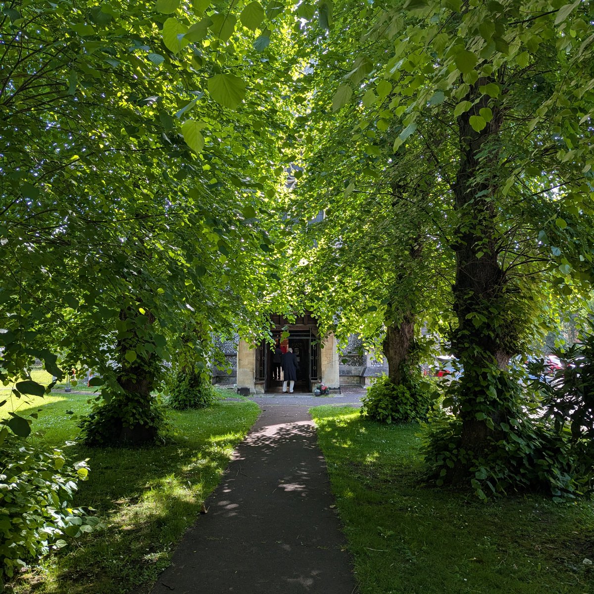 HolyTrinWin's tweet photo. Join us this Sunday at 10:30 on Upper Brook Street in Winchester for the Sunday Mass. We will celebrate our Patronal Festival, the day from which our Church gets its name. A celebratory bring and share lunch will follow Mass at the back of church and in the church yard. https://t.co/6wijOohghR