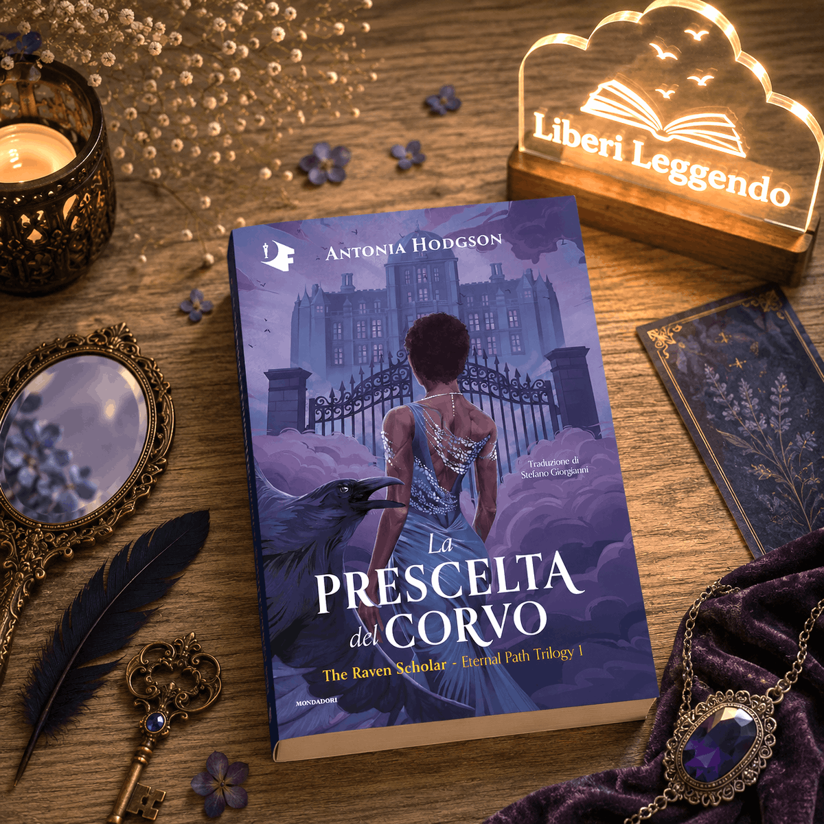 LLeggendo's tweet photo. Carissimi Book Lovers, oggi vi porto nel cuore di un mistero antico e pericoloso, seguendo i passi di Neema Kraa. "La prescelta del corvo" è un invito. 
https://t.co/c6KlEZpbMk https://t.co/d8G26oQ28w