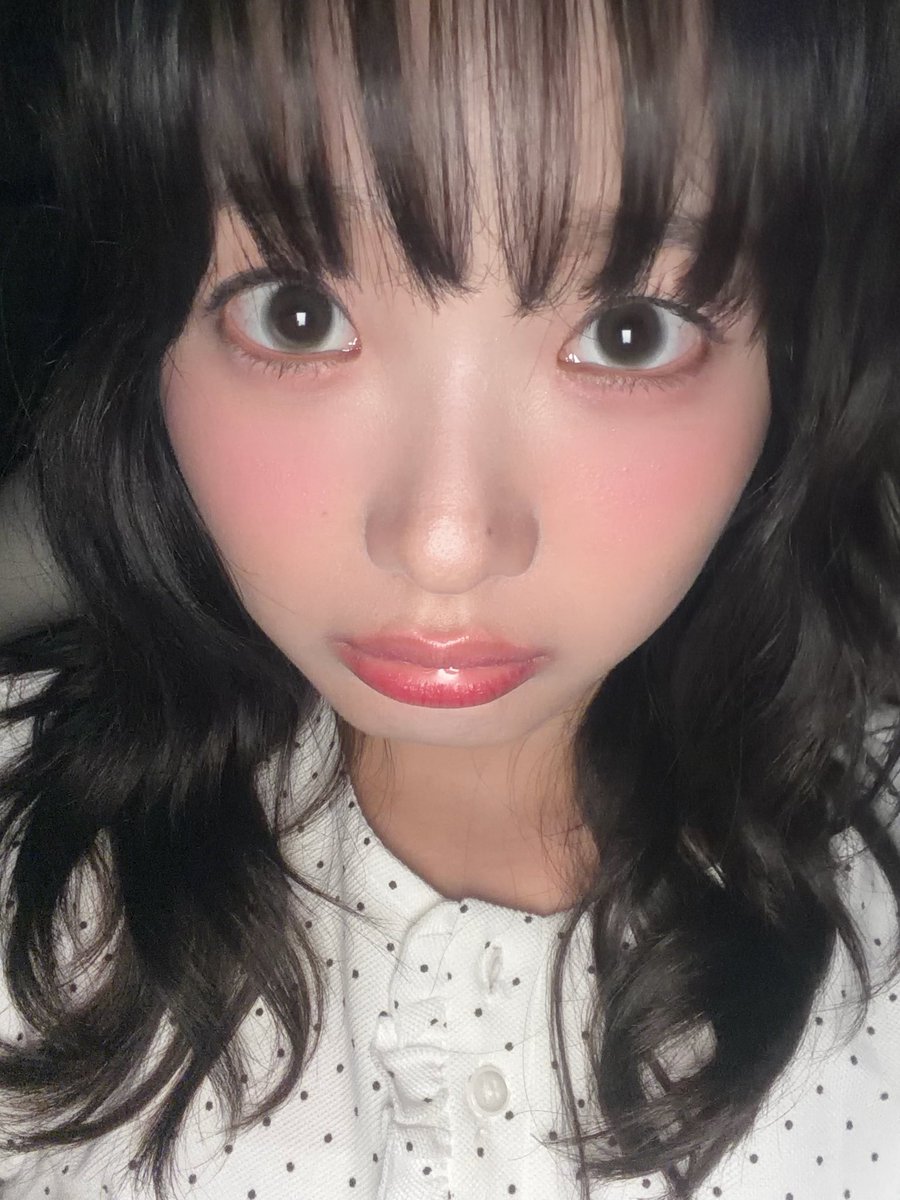 me_yaaaa's tweet photo. 가로세로?골라보라하더니 둘다주는거완전 착순이🫰 https://t.co/cup5Sxe7yX