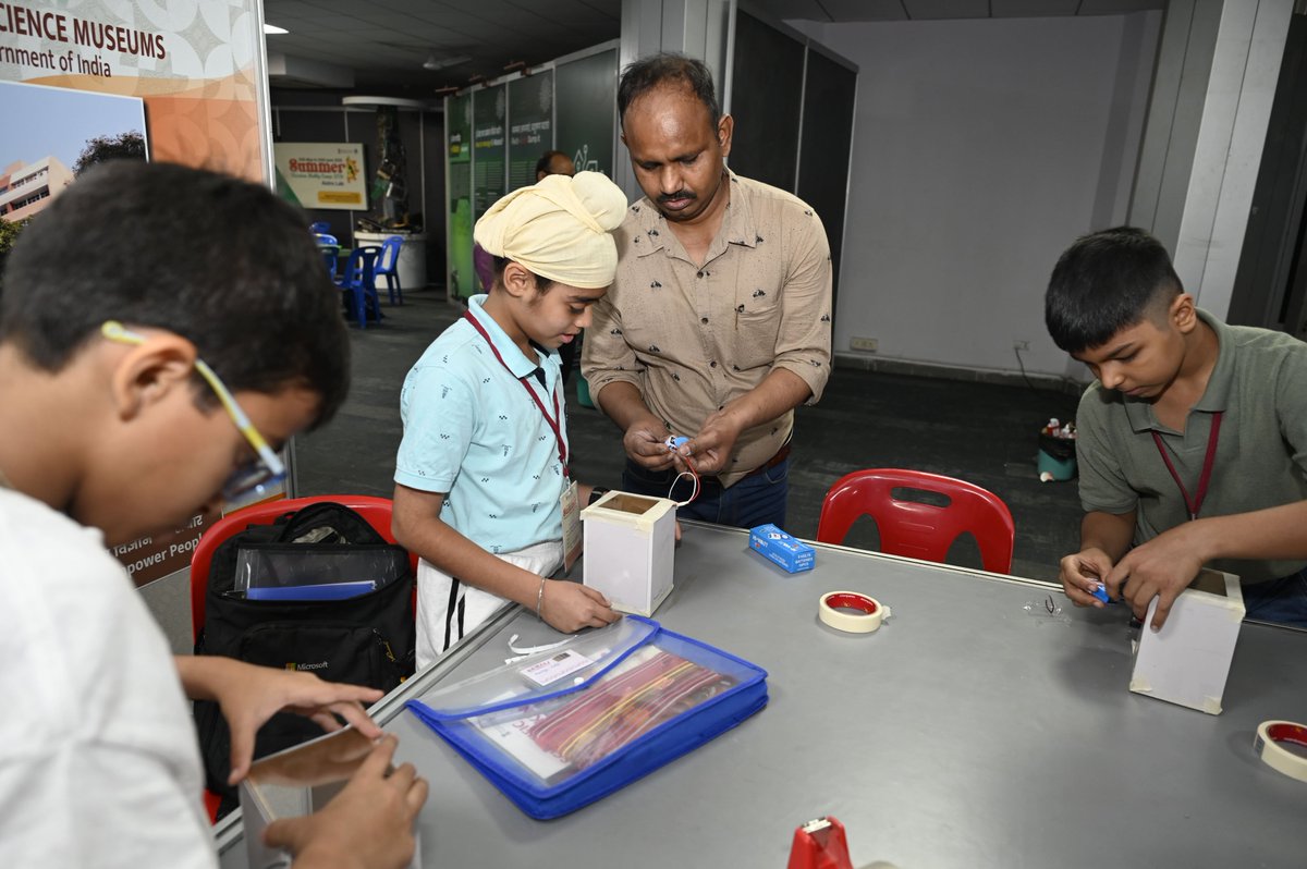 NSC_Delhi's tweet photo. Great to see so much creativity and learning through play! 🧠✨

#NSCDelhi #ToyMaking #SummerCamp #STEM #ScienceIsFun https://t.co/Ez0H1TIT5f