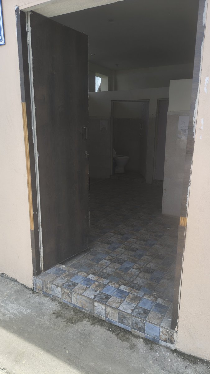 NaveenKumar__T's tweet photo. Poor maintenance at Venkatagiri Kota Toll Plaza on the Chennai–Bangalore #Expressway. The public toilet is in a very unhygienic condition with a strong foul smell, making it difficult for travelers to use.

Photos attached. @NHAI_Official  @MORTHIndia https://t.co/suYoVXCSXb