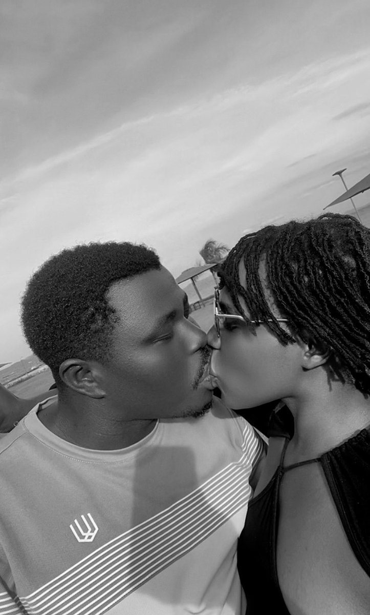 Nalongo Laloyo ‘The Unknown Poet’ 🇺🇬 tweet media