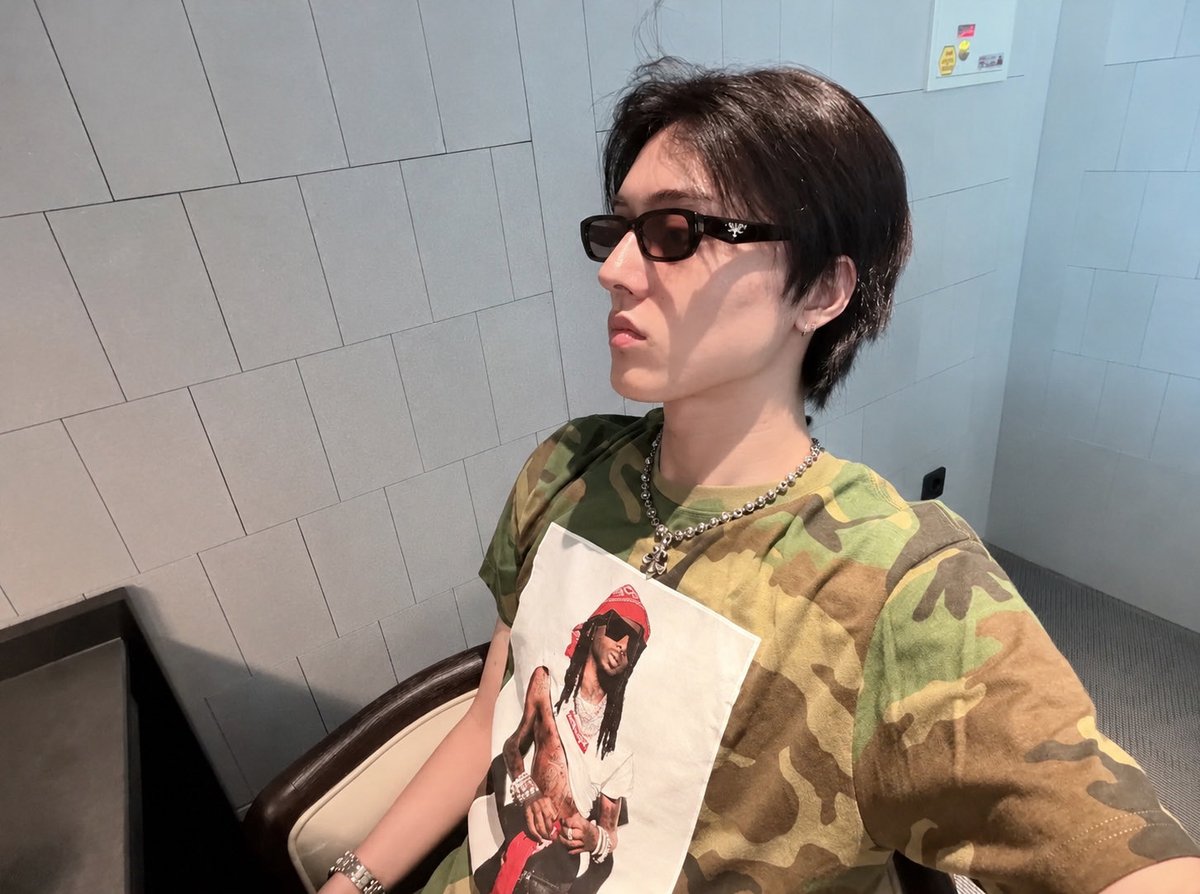 sweetboy0405's tweet photo. 🫳🫳🤎🤎 https://t.co/frf8MSweRg