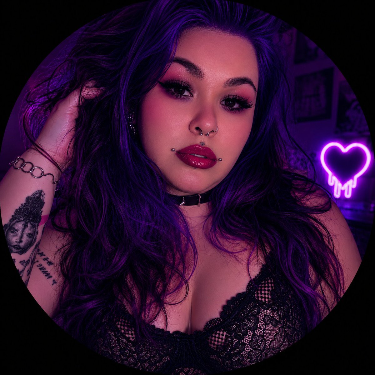 Alexandra tweet media