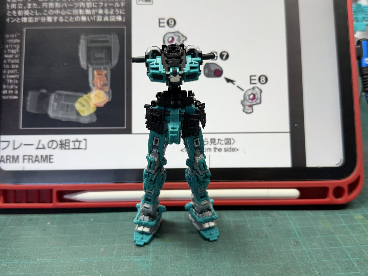 r32toshi's tweet photo. #RG
#ガンダム 
#初音ミク
#ペリカンラジオ

凄い！

内臓無しで立てる😳 https://t.co/AOoHKchQZF