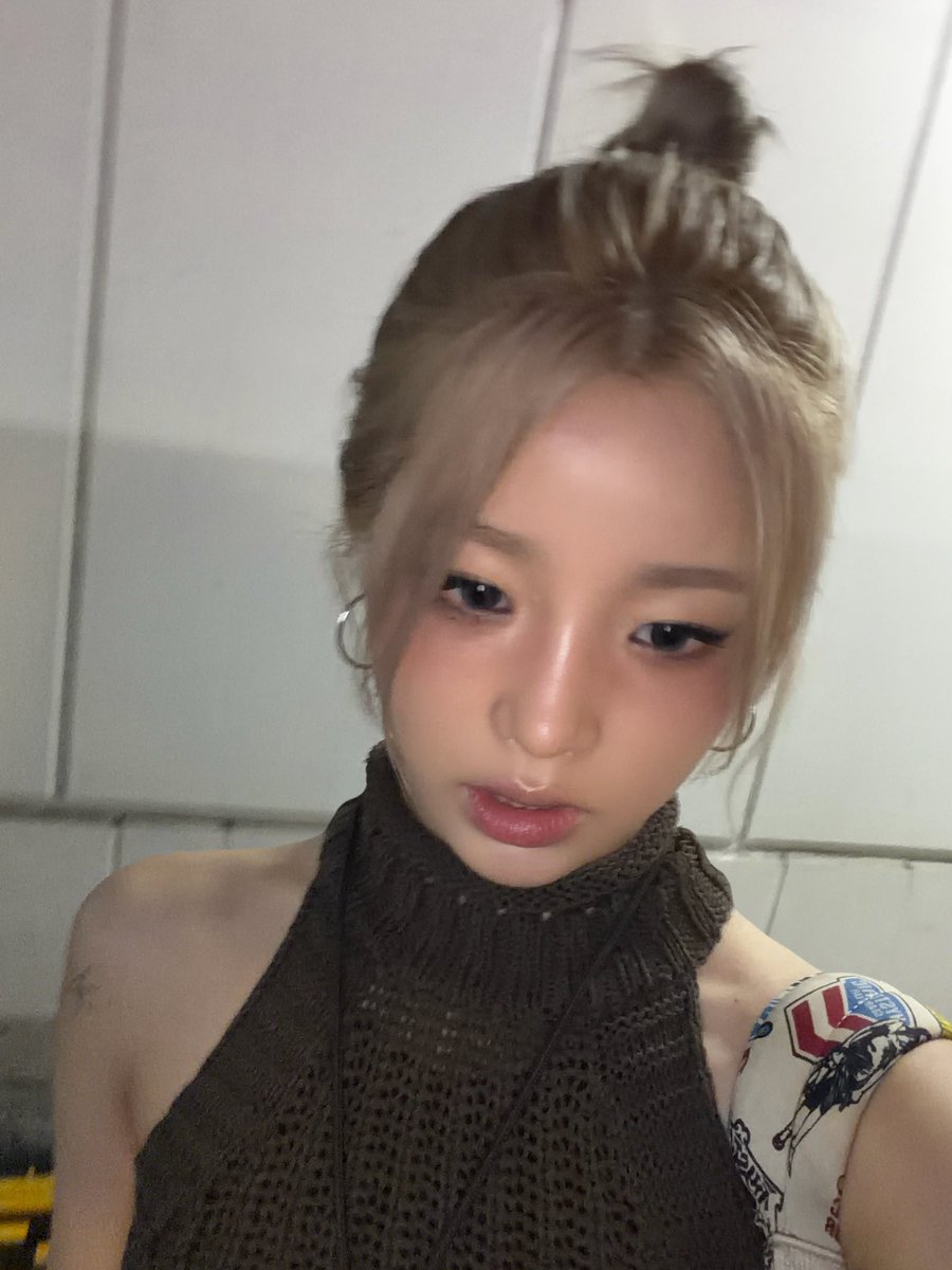 sunhyefiles's tweet photo. (3/3) #영파씨 #정선혜 #YOUNGPOSSE #SUNHYE https://t.co/z8YTIAyhRq