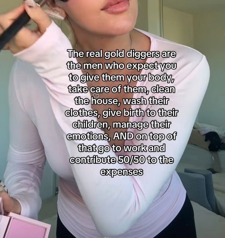 Avazoey_'s tweet photo. calling women gold d!ggers while expecting free emotional and domestic labor is wild. https://t.co/QcFLCvwi5w