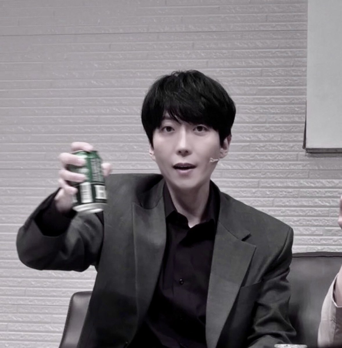 3heig7's tweet photo. 🍻 https://t.co/wX6PV8YzWE