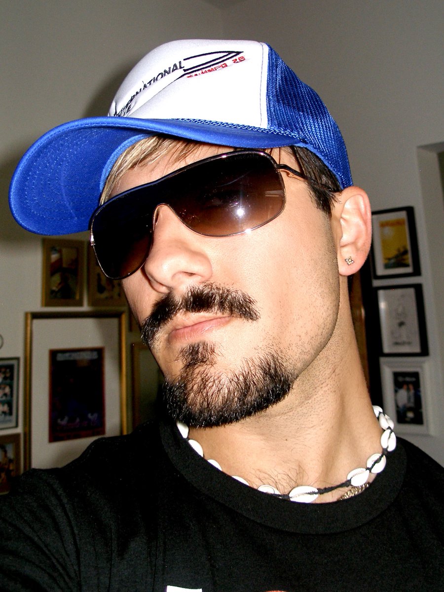 stachepapi's tweet photo. I ❤️ 2009 EUROPOP &amp; MICHAEL MEDRANO TEE + INTERNATIONAL MALE MIXTAPE HAT AVAIL NOW ✈️

https://t.co/Vz7xEezewY https://t.co/bnL7VPT9iF