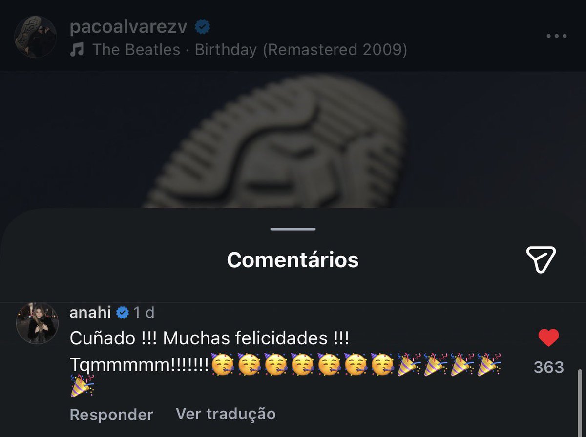 preciousavinon's tweet photo. o paco sendo amado aos berros pela anahi e pelo velasco https://t.co/GbCY7yqsk7