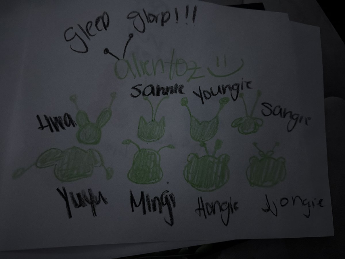 CHEFJOONG's tweet photo. come to atoz where we’re all aliens that serve gleep juice and glorp food  apparently https://t.co/bEBsrYuGfD
