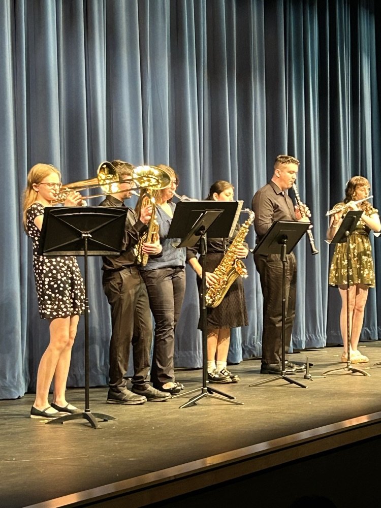 AHS_Bluepride's tweet photo. Another great spring concert at AHS! Huge shout out to all the students and to our dedicated music teachers for making this happen- https://t.co/jQw5wZ5Qiz