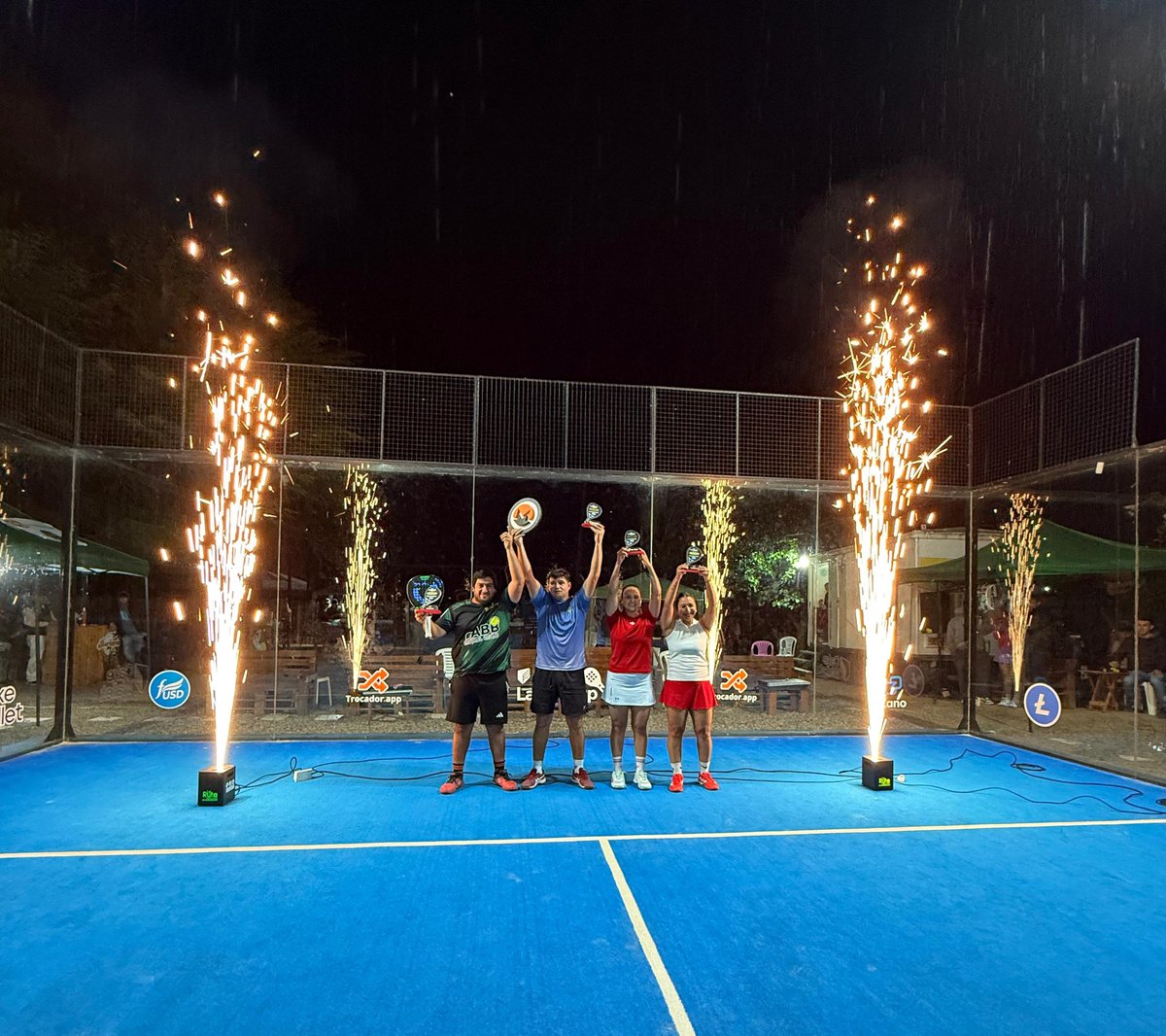 CakePadel's tweet photo. Los campeones del Cake Latam Cup 🏆🎾 ellos se llevaron el premio en @monero 🧡 tres días de puro padel, adopción cripto, educación y economía circular📲🔥 
Gracias @cakewallet @TrocadorApp
Por este mágico evento cripto sport! 📲🎾🏆 https://t.co/8BvLoABHbQ