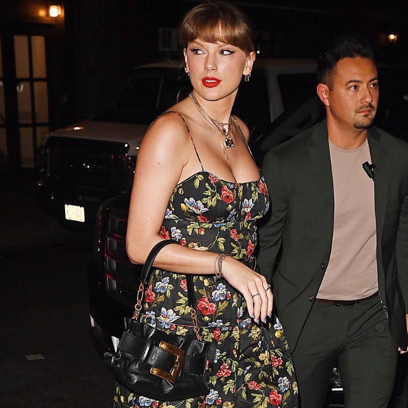 The Taylor Swift Updates tweet media