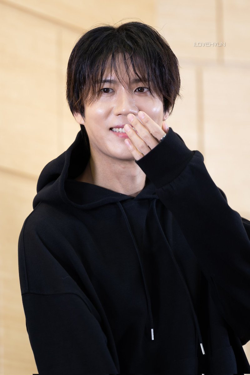 아이러브현♥ tweet media