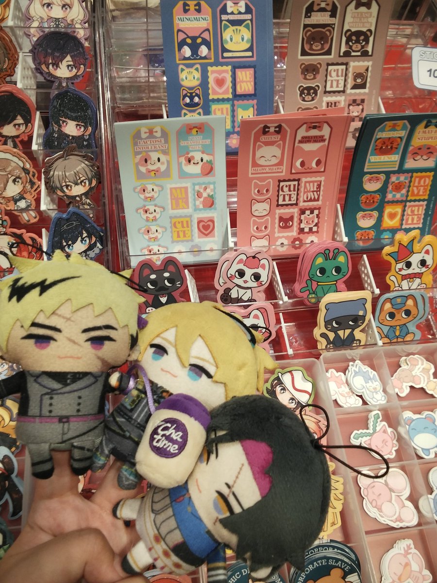 Artci_Co's tweet photo. HERE AT KOMIKET https://t.co/6USuU3FJ61