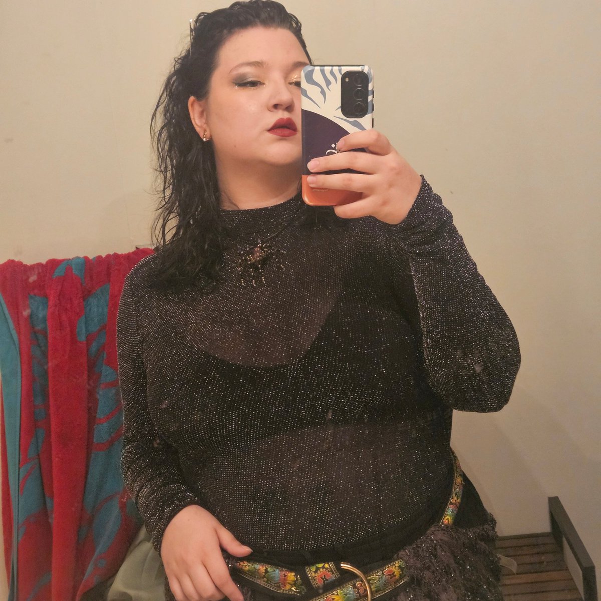 echoyla's tweet photo. // sign of life! got a new cat, am still hot, the cats name is Leonard and I found her under my old trailer I used to live in. I'm doing okay! thinking abt coming back to twt because my boyfriend is writing here again and i'm a sucker for that nerd. hi everyone <3 https://t.co/B0HMi0xzIi