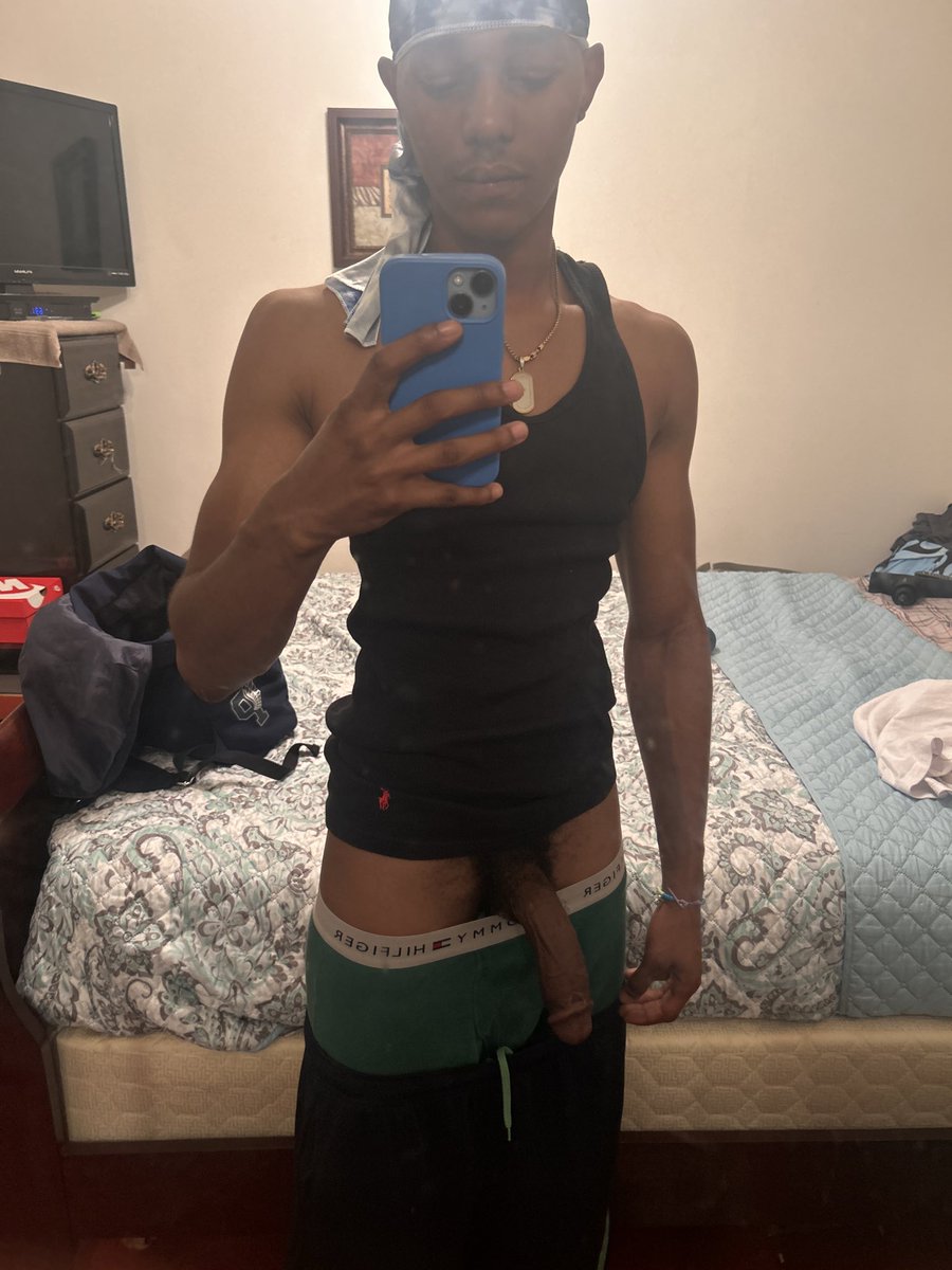 fr3akykev's tweet photo. You like what you see did I make you stop scrolling #bbc #bigdick #satx #whowantit #sanantoniomeets https://t.co/MkGQvdu4Qc