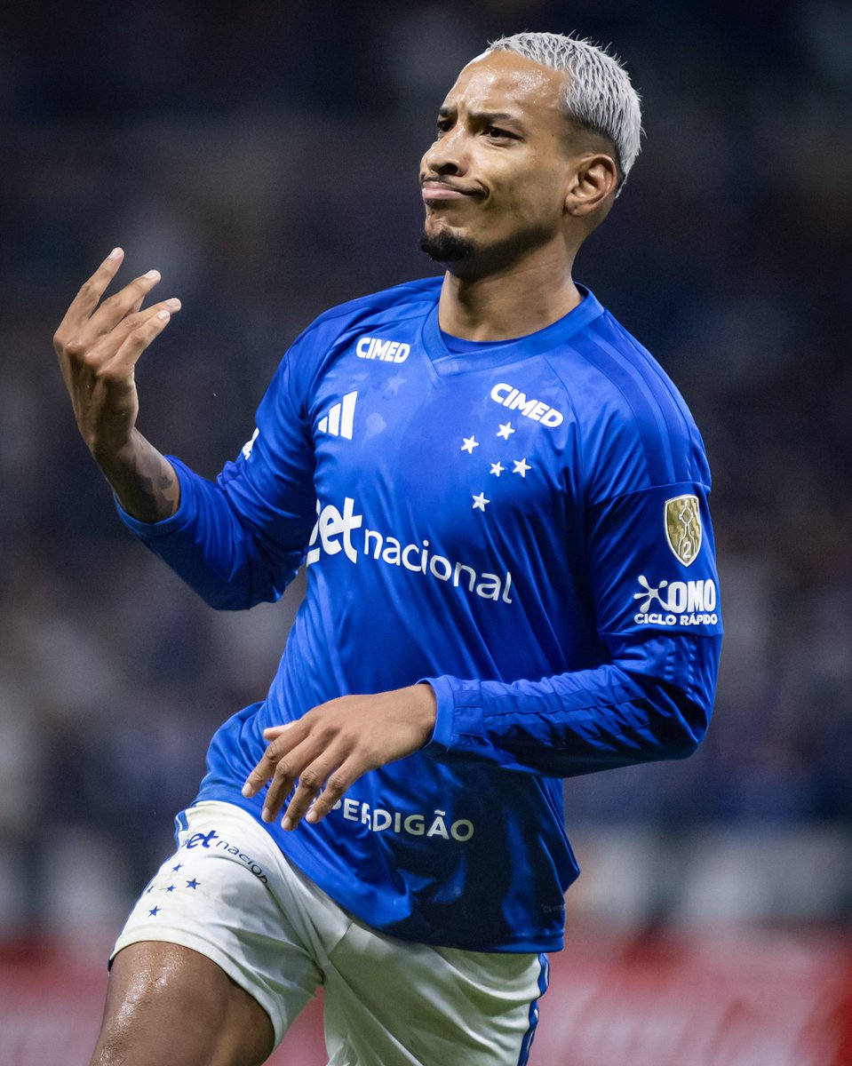 cruzeirostats's tweet photo. 3º maior aproveitamento da história da Libertadores.
Nunca caiu na fase de grupos.
Clube brasileiro que mais venceu argentinos na história.

Prazer, Cruzeiro. https://t.co/t98rcMsXM6