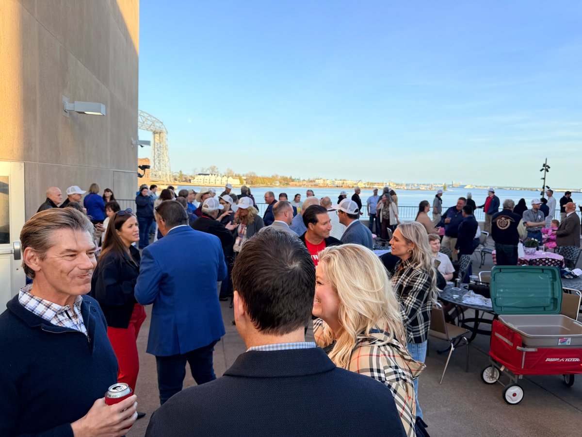 AdamSchwarze's tweet photo. What a great night at the Schwarze for Senate’s rooftop party with delegates here in Duluth. I’m excited to spend the weekend with so many patriots who are ready to take our state back! https://t.co/uHGJR8kksx