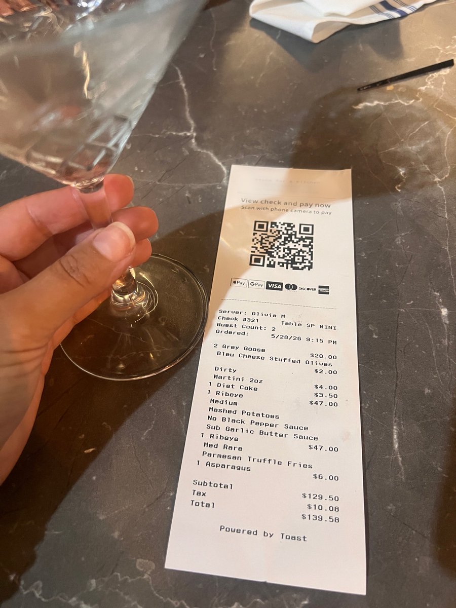 GodXtine's tweet photo. Date night #cuck #fincuck #finsub -#findom 

https://t.co/ELrHZa2g2a https://t.co/yk3IkW2IC1