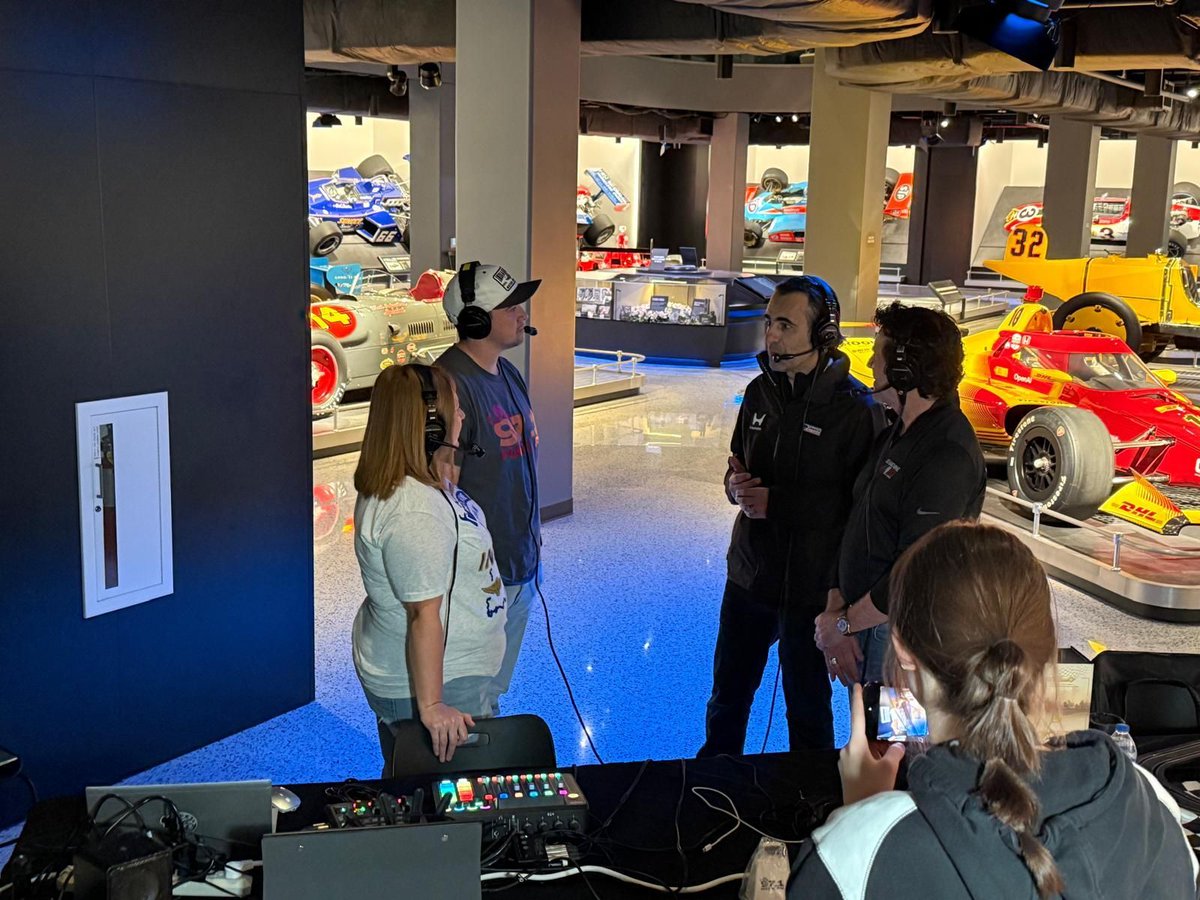 Tieline's tweet photo. Great #Indy500 pics from #IndianapolisMotorSpeedway on Carb Day and Race Day. Special thanks to the Radio One Indianapolis Engineering Team for these great pics. #Tieline #Indy500 #ViA #ViADuo https://t.co/eBLMqhxZJj