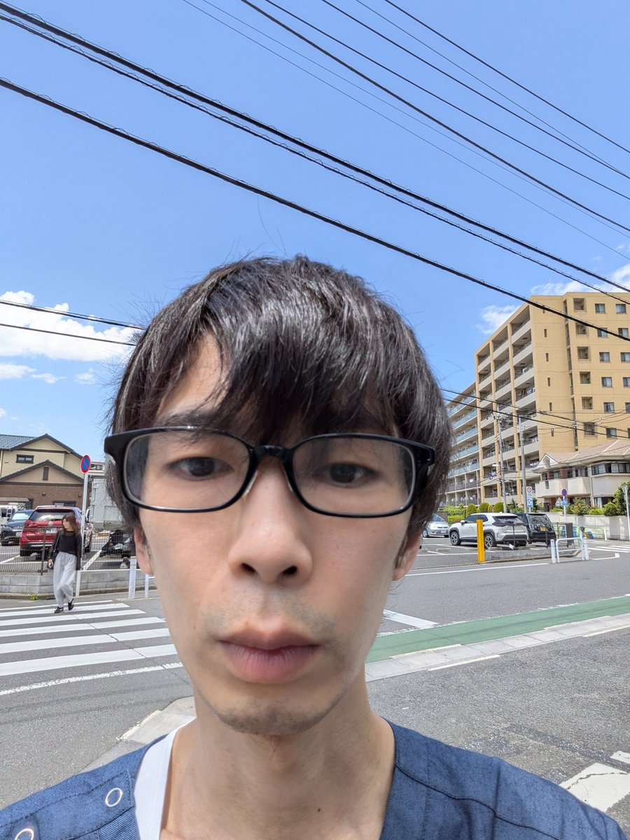 ひびき tweet media