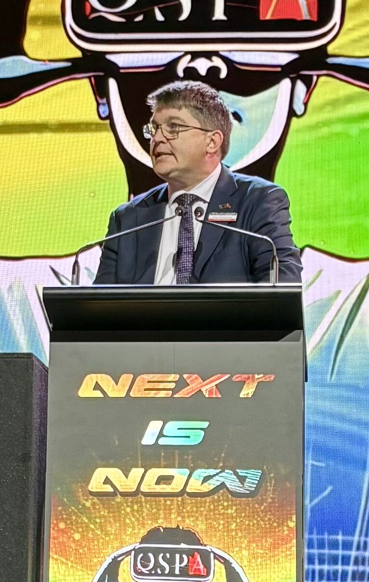 ASPALeaders's tweet photo. Local decision making and principal agency as part of a supportive and connected system were welcome themes from Hon. John-Paul Langbroek MP and Sharon Schimming yesterday at the Queensland Secondary Principals' Association conference #NextIsNow https://t.co/cXnii9Dnhc