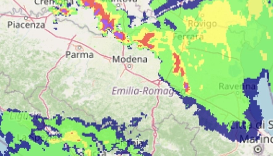 AllertaMeteoRER's tweet photo. ⚡️#InfoMeteoER Linea di #Temporali con associata grandine e forti raffiche di vento, sulle pianure delle province di #Bologna, #Modena e #Reggio, in lento spostamento verso sud-ovest ➡️https://t.co/t6dqSAt3GV https://t.co/Q4LRDTn3x4