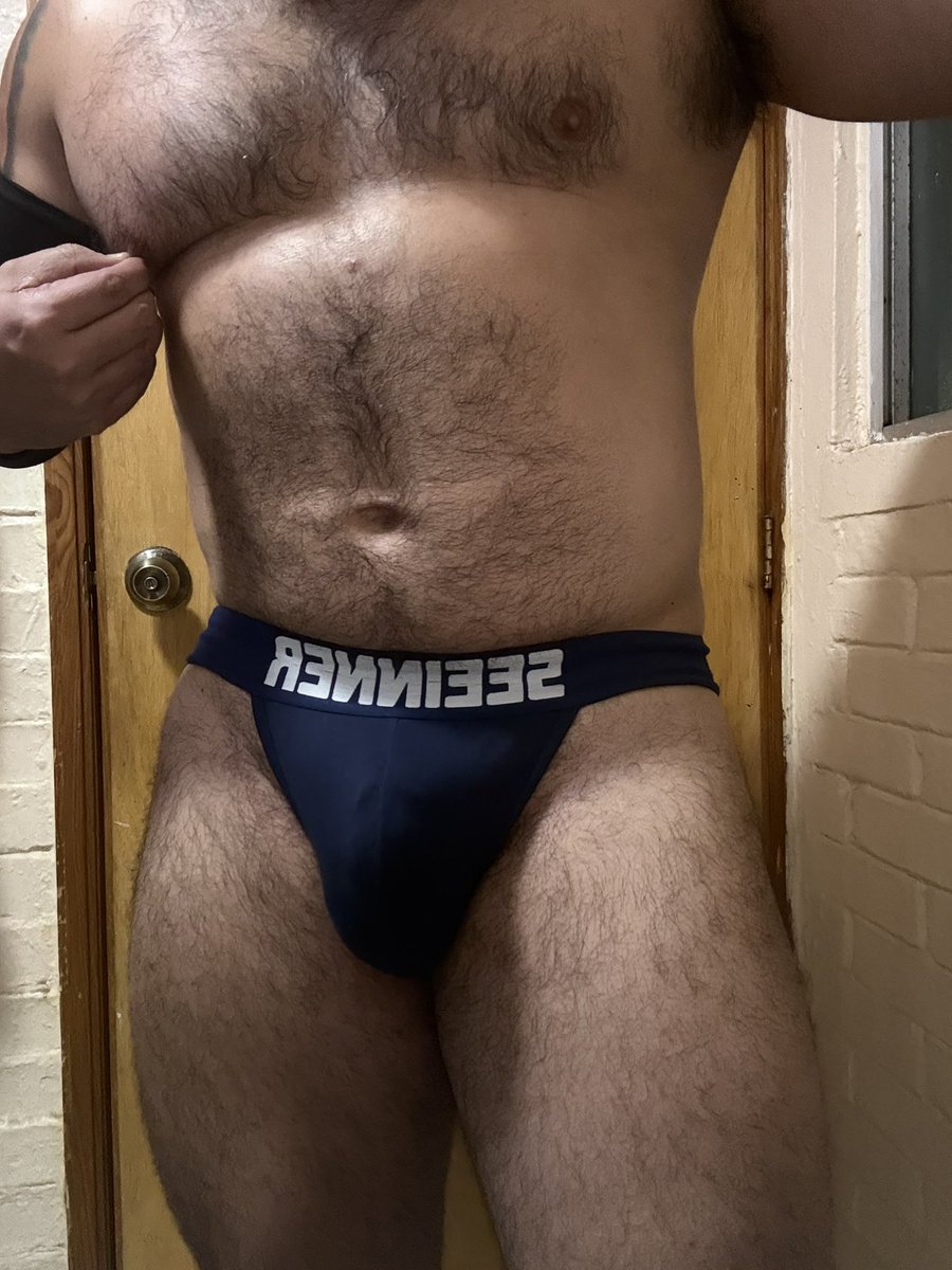 Somos2MachosDF's tweet photo. 🐻🔥🥵
Huéleme y chúpame donde haya pelos 🫣🐻🔥🔥🔥🔥🔥🔥🔥🔥🔥🔥
#CABRONES 🥵 https://t.co/3CJb9O9qIx
