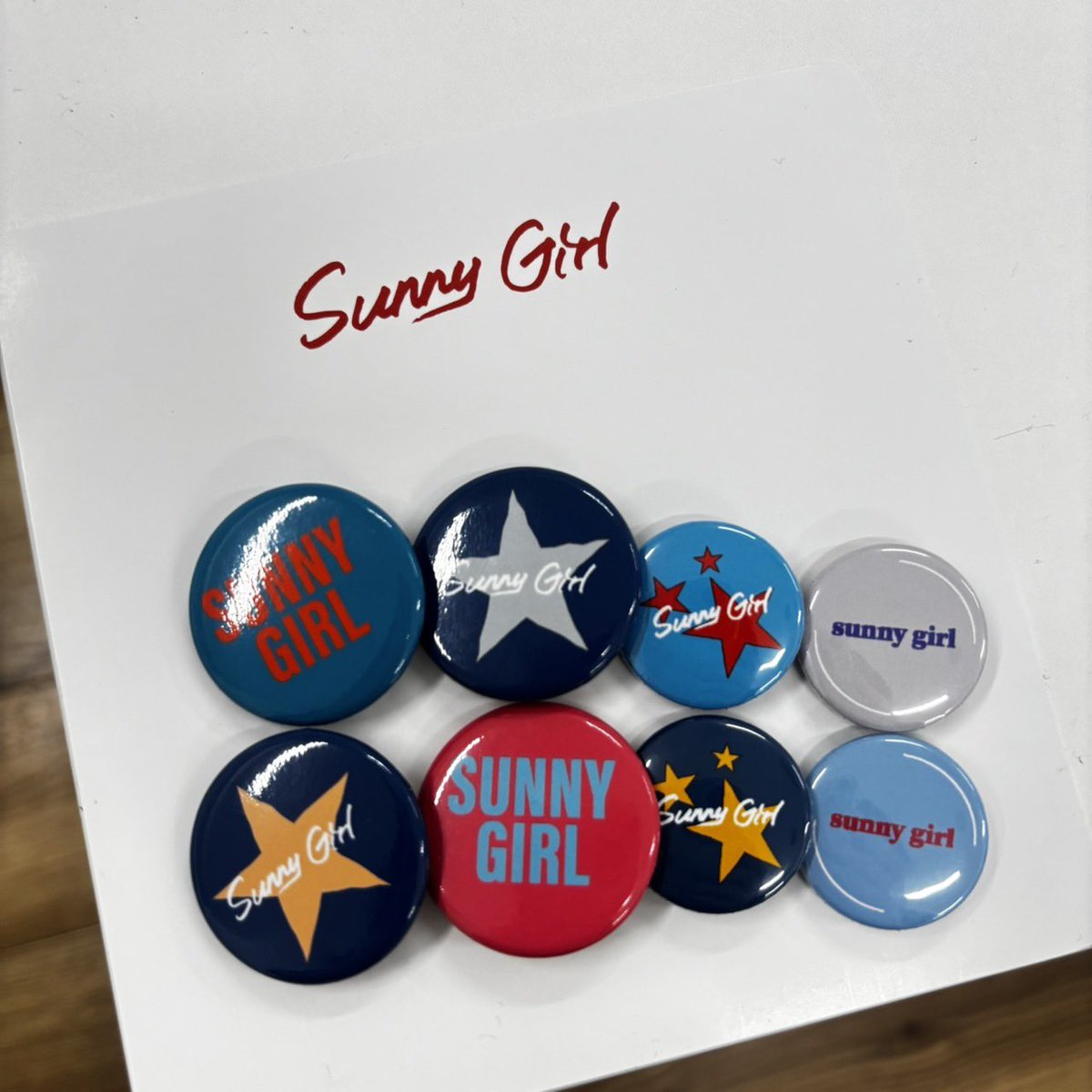 Sunny Girl tweet media