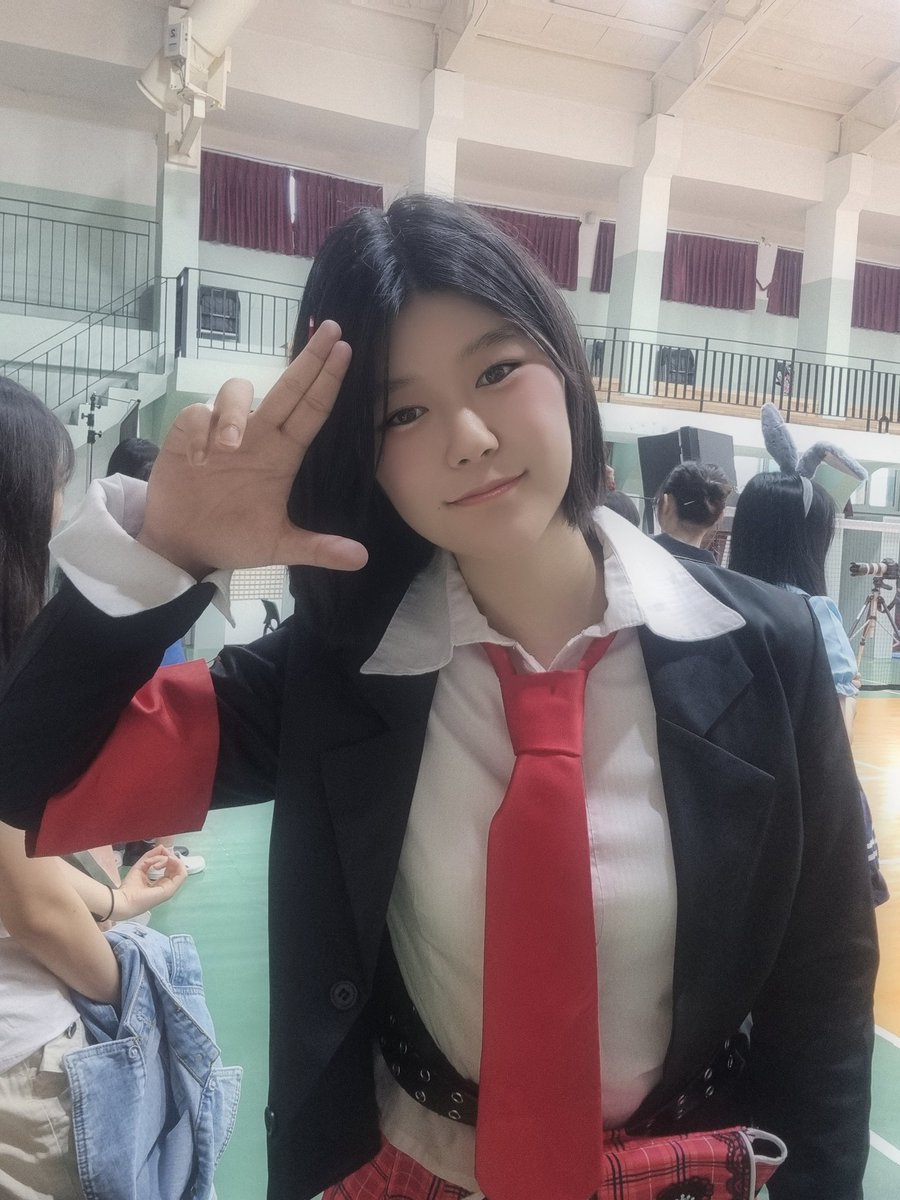 시우 tweet media