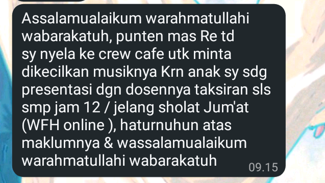 dazzsunflo's tweet photo. Hari ini tuh presentasi yg baru dikasitau kemaren pagi pdhl kirain libur, trs aku bilang sm bpk buat jgn berisik/panggil2 dlu eh beliau chat gini ke yg punya cafe persis belakang kamar😭 https://t.co/FiI8yACJao