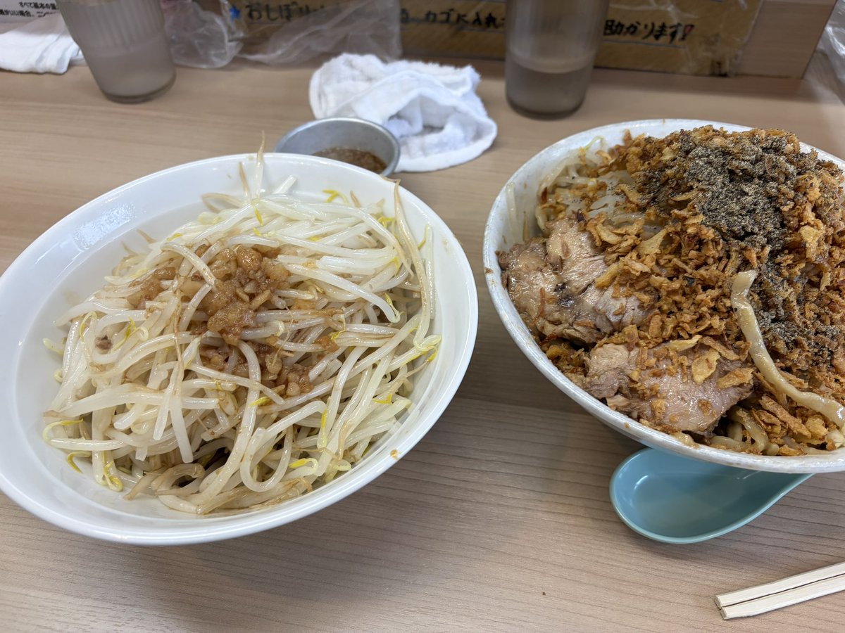 ねこまんま tweet media