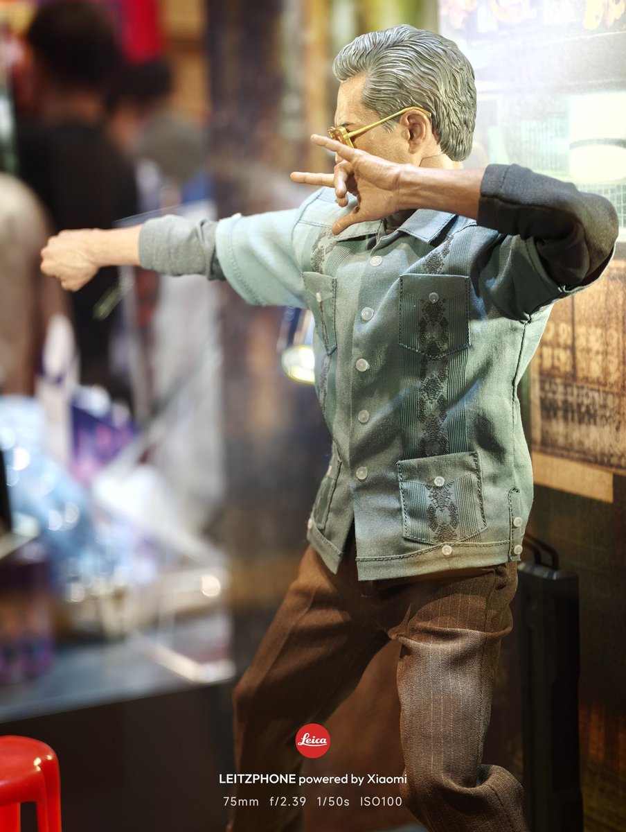 香港コミコンの目的 龍捲風フィギュア買えました🐉 これで龍捲風なら俺
