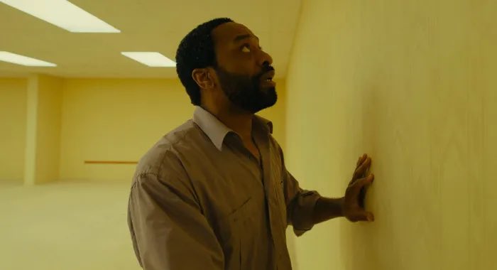 MovieStucker's tweet photo. #Backrooms is less of a nonstop thrill ride and more of a meditative look on lost memories and trauma, which I absolutely loved. With dazzling production design and confident writing and direction from Kane Parsons, this is yet another impressive horror debut in 2026. Excellent! https://t.co/4Jao6L6PRz
