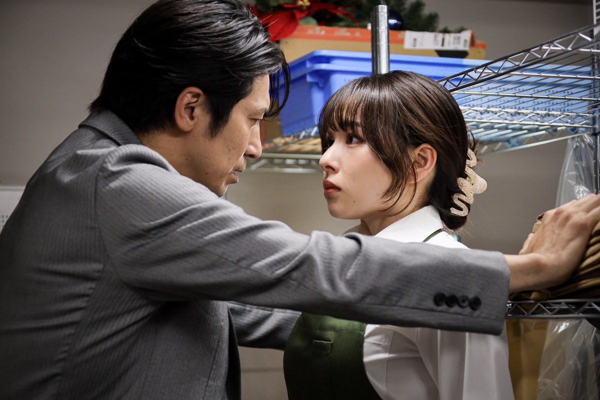 yomeisareo_ex's tweet photo. ＼❤️‍🔥第６話は今夜11時15分❤️‍🔥／

物語は最終章へ。

▶︎サレ夫vsシタ妻全面対決💥
▶︎美月、崖っぷち⚡️ 
▶︎敵の敵は味方⁉︎
▶︎毒母と禁断の…😈

「俺と蓮を舐めるな‼️」
怒涛のクライマックスへ向けて
スピード最高潮です‼️

第５話の復習はこちらから👀
https://t.co/65JwKXKPML

♦•＊•• ━━━━
金曜ナイトドラマ
「#余命３ヶ月のサレ夫」
毎週金曜よる11時15分〜放送中‼️