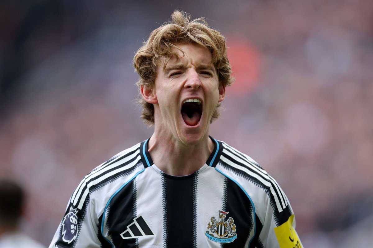 120menit's tweet photo. Transfer Gordon dari Newcastle ke Barca akan terjadi dalam beberapa jam ke depan. https://t.co/EgIUDBZ2o2