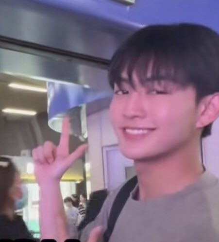 𝓜𝒊𝒔𝒕chuu🐽 tweet media