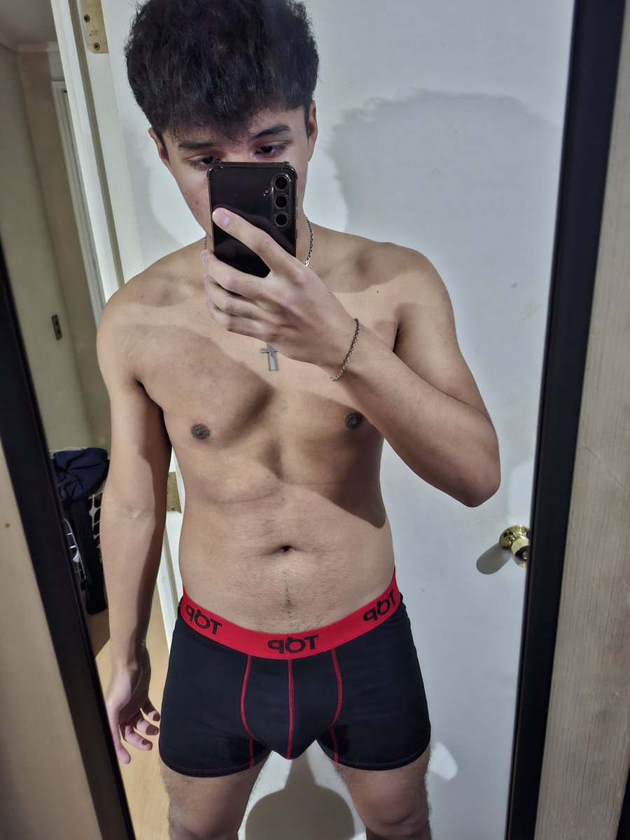 davokl0_'s tweet photo. qn me regala boxers jajjaja https://t.co/WEwMWy7Tqb