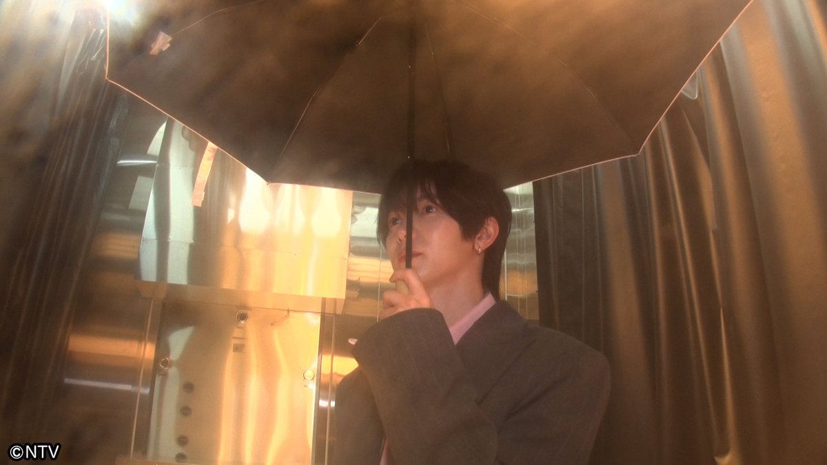 shu1tv's tweet photo. ⋱ 𝟓月𝟑𝟎日(土) の #シューイチ☝🏻⋰

あさ8時40分ごろ〜
Travis Japan🐯の #スタディーJAPAN🗾
ユニクロ　有明本部に潜入【後編】
￣￣￣￣ｖ￣￣￣￣￣￣￣￣￣￣￣￣￣￣
🩷七五三掛龍也さんと🧡松倉海斗さんが
世界で大人気の《ユニクロ》で
体を張ってスタディー✐☡

店舗スタッフとして
売り場づくりの秘密を学んだ2人は
ユニクロ本部に潜入🔍
世界中で販売する商品の開発の裏側とは？😳
さらにTV初公開✨
チラシづくりに緊急参戦！
2人のアイデアは採用されたのか？
結果はスタジオで発表します‼︎

次週は、天気予報の裏側をスタディー☀️

#TravisJapan(@TravisJapan_cr)
#七五三掛龍也 #松倉海斗